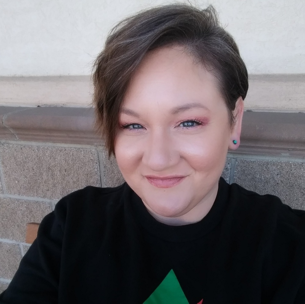 Meet your Posher, Nicole